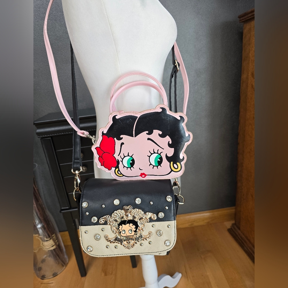 Betty Boop Black and Pink Crossbody Bag Set